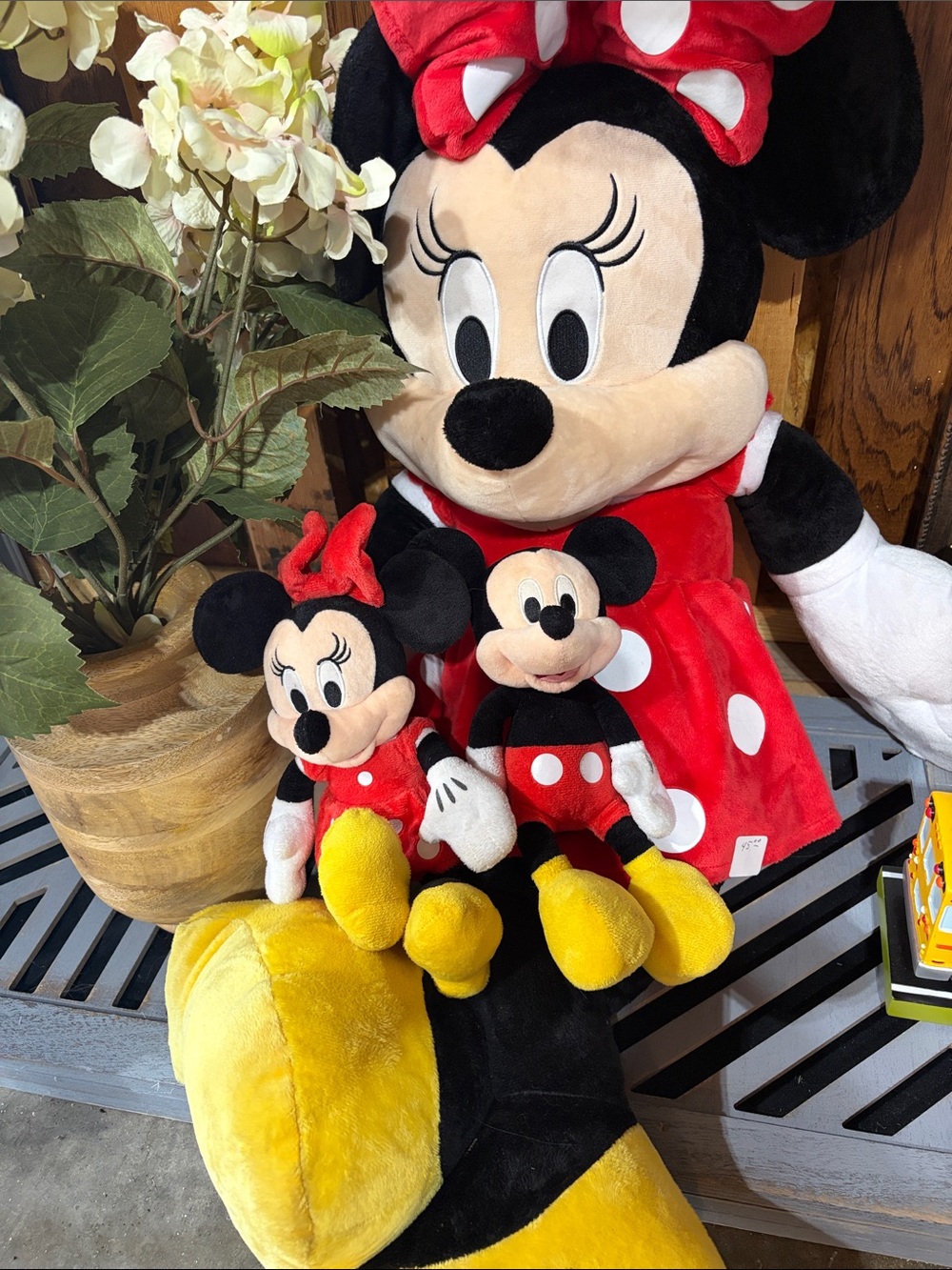 Disney Minnie & Mickey Plush Set - Red, Black, Yellow
